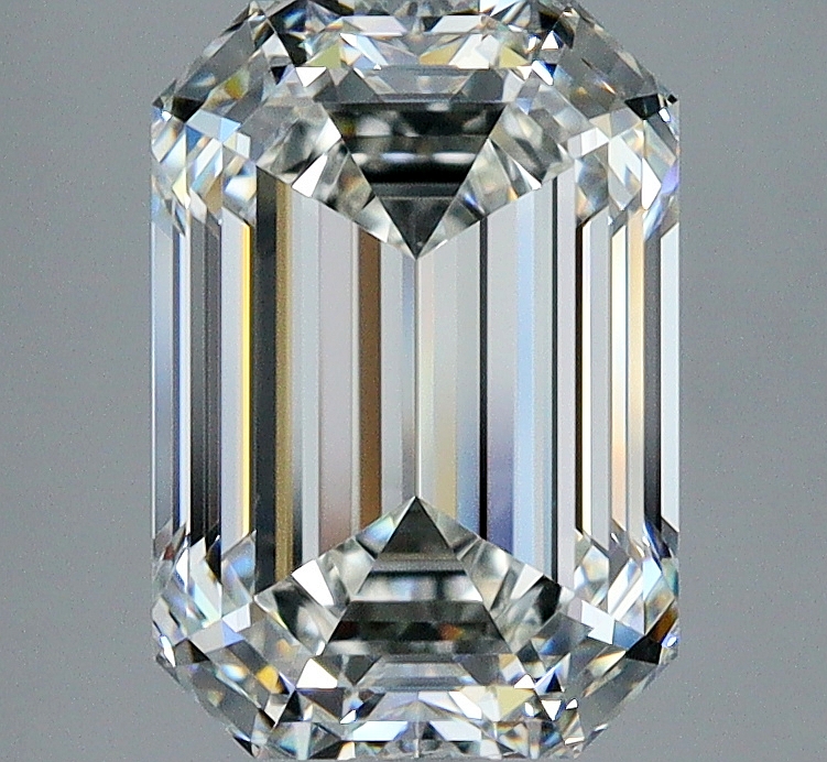 2.5 Carat Emerald Cut Natural Diamond