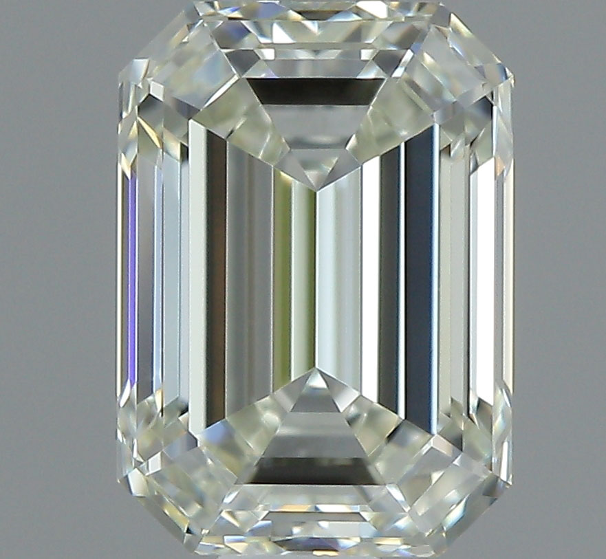 0.91 Carat Emerald Cut Natural Diamond
